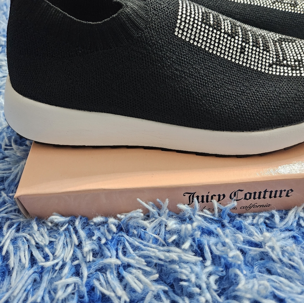Shoes - Picture 2 of 4